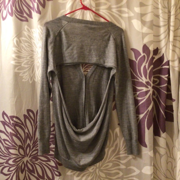 Unconditional London sweater merino wool,  women good condition size medium guc - Picture 3 of 5